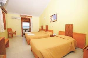 Unda Hotel Roda  Exterior photo