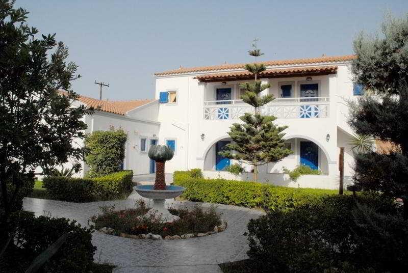 Unda Hotel Roda  Exterior photo